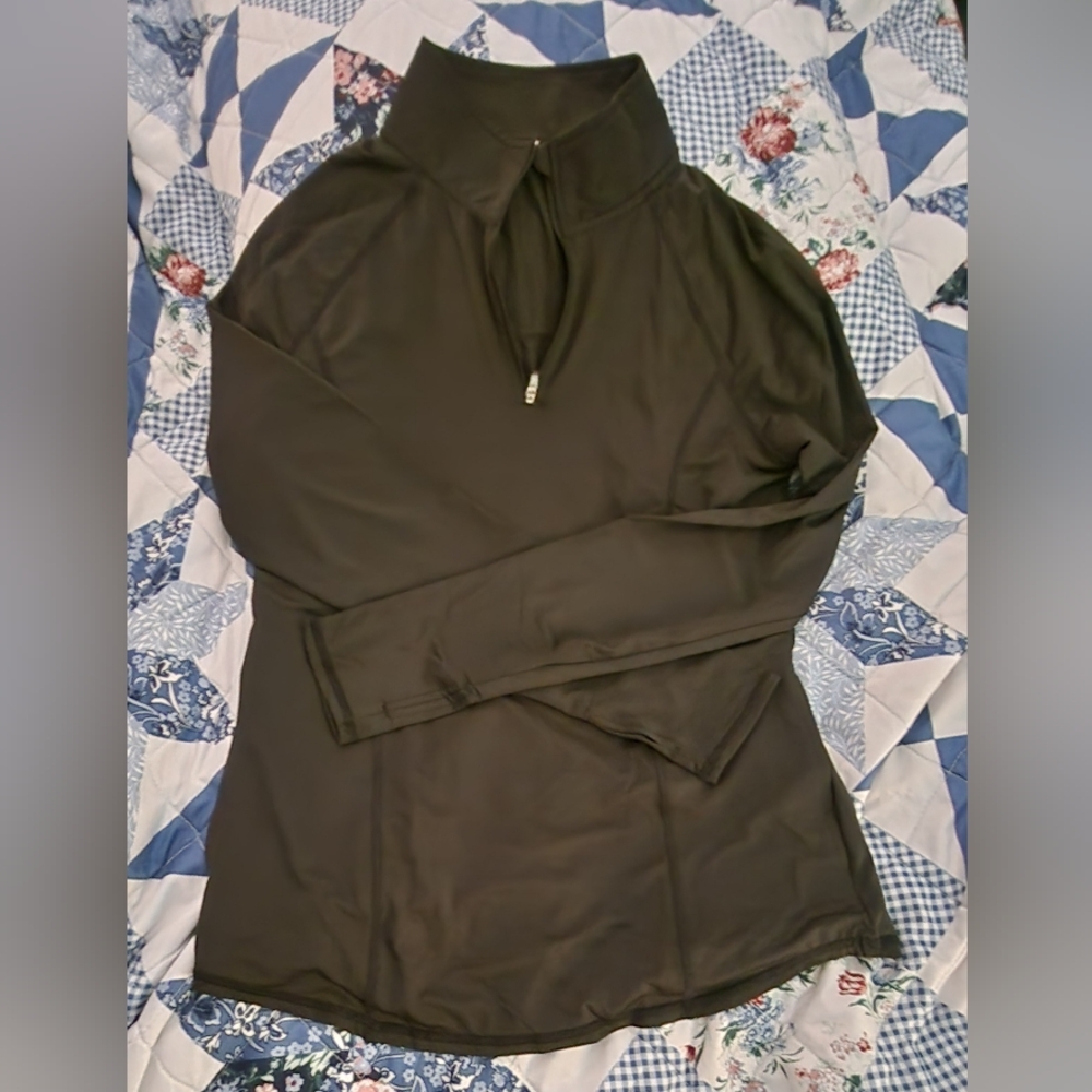 Black Quarter-Zip Pullover